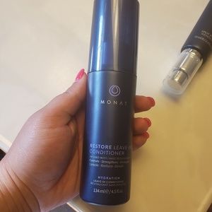 Monat leave in conditioner